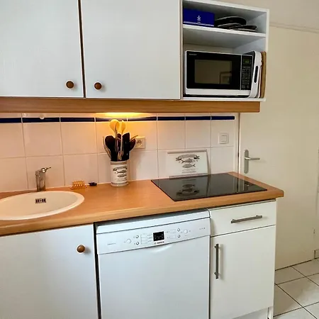 Maison 2 Chambres Avec Piscine, A 150M De La Plage, Jardin, Terrasse, Parking, Wifi A Bretignolles-Sur-Mer - Fr-1-231-173 Feriehus *
